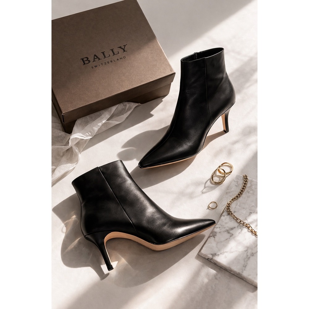 Bally Dhara Black Calf Leather‎ Ankle Boots US 7.5 EU 38 Made in Italy
